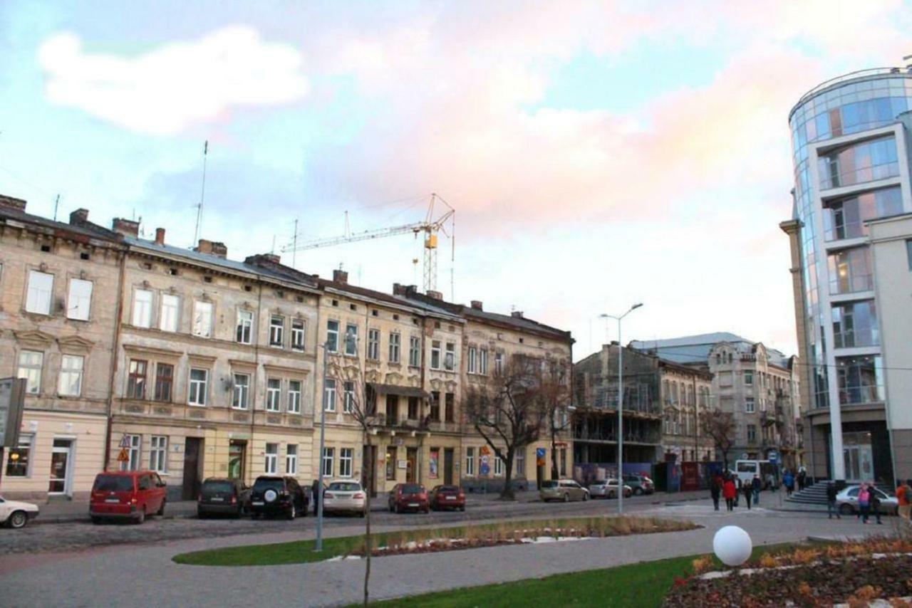 Mini Smart Apartments In The Central Part Of Lviv Eksteriør billede